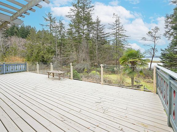 5th image of 89 Pilkey Point Rd