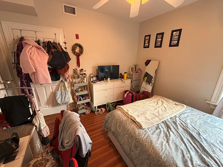 1932 Beacon St #4 — Photo 19