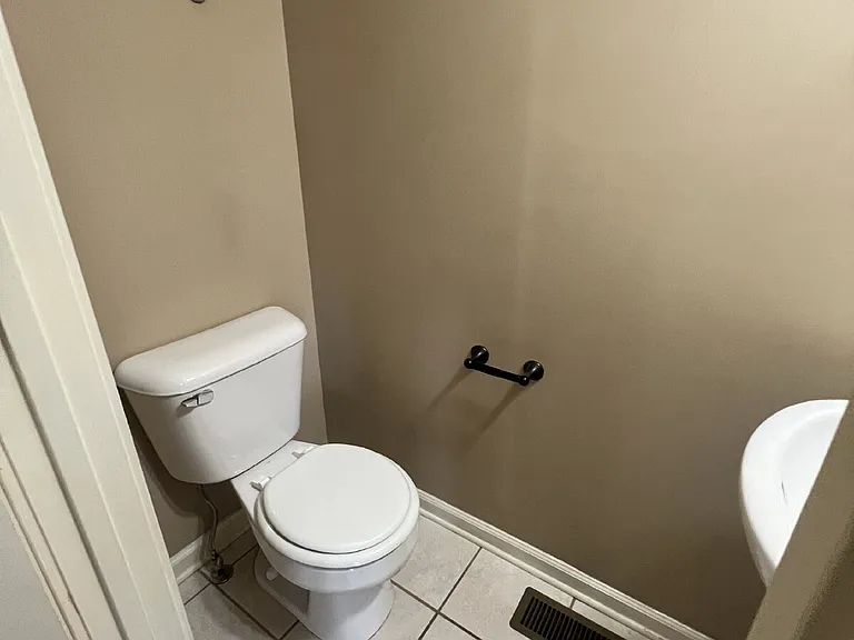 3462 Southwood Dr — Photo 16