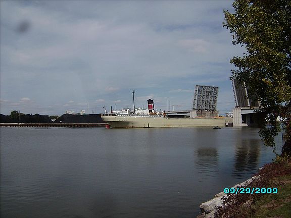 Fox River view from across the street