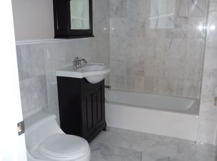 41-32 44th St #5C, Sunnyside, NY 11104