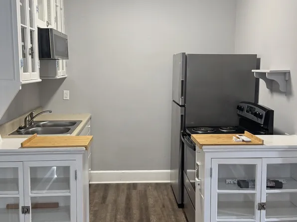 605 South Lexington Avenue - B-3, 265 E Morehead St, Burlington, NC 27215