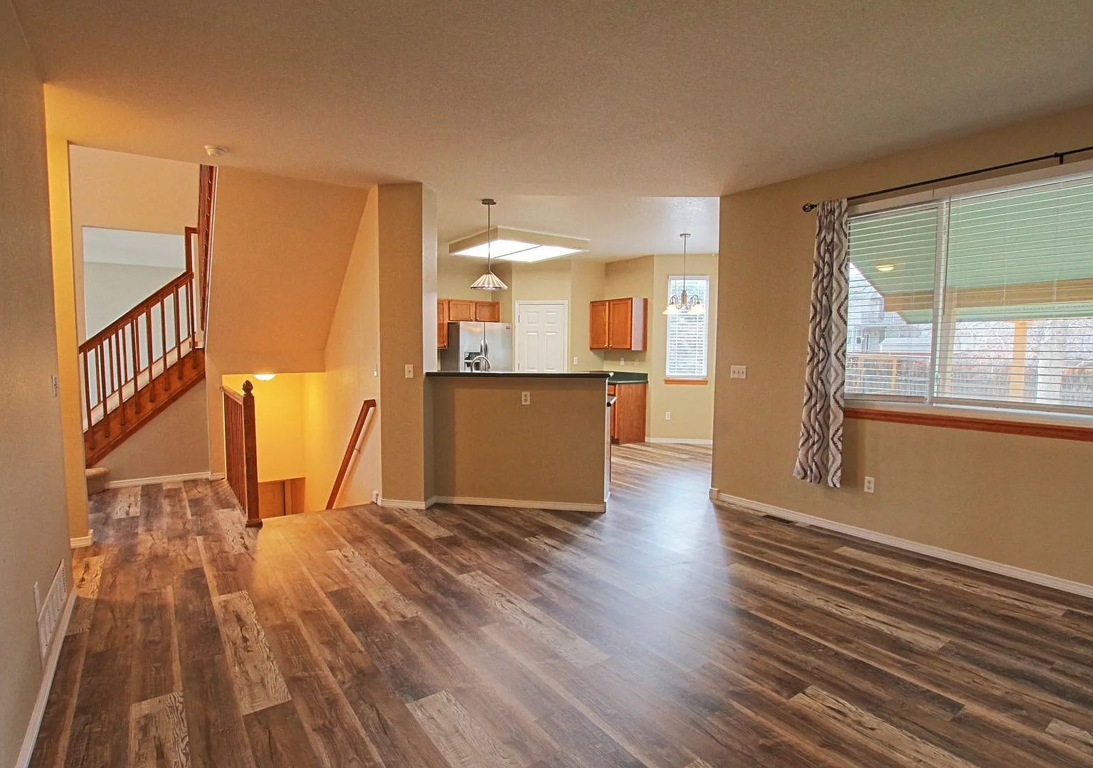 3 bed 3 bath Miramonte Farms Broomfield — Photo 4