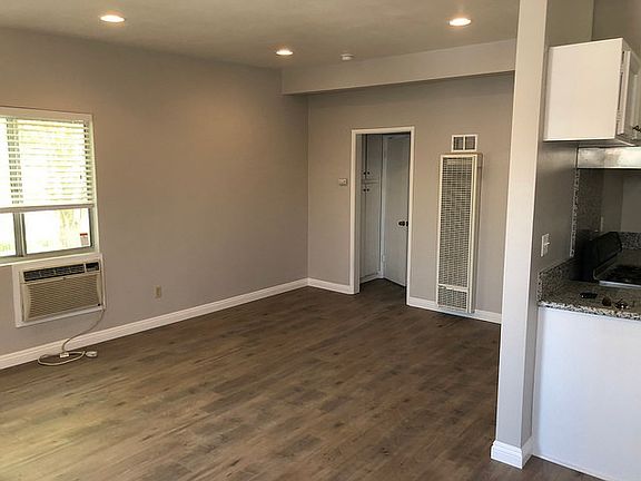 3rd image of 211 N Vecino Dr APT 3