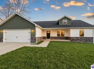138 Sawgrass Ave, Vine Grove, KY