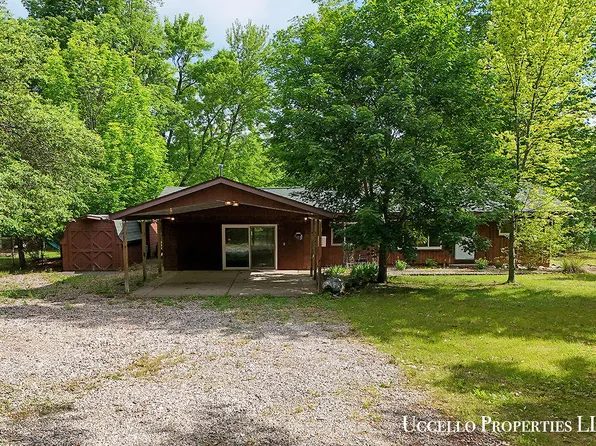 15176 Rapids Dr, Hersey, MI 49639