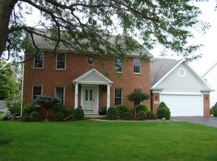 428 Harvest Ct, Waterville, OH 43566