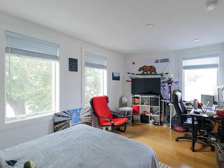 66 Hooker St #66 — Photo 7
