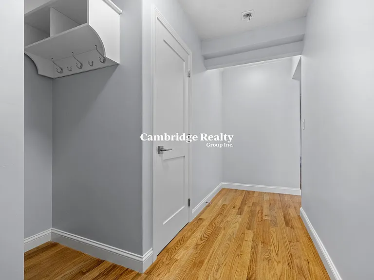 17 Tesla Ave #1T — Photo 9