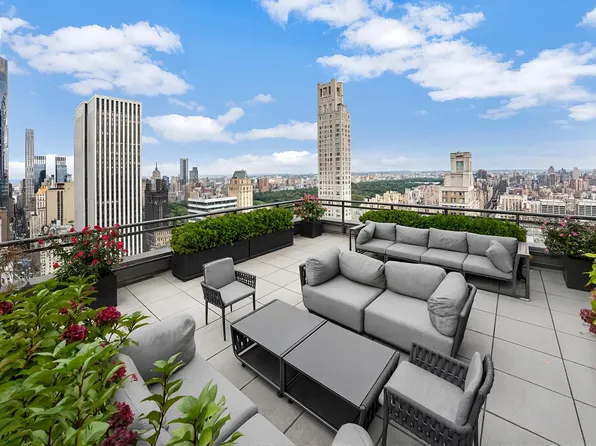 117 East 57th Street image 14 of 16