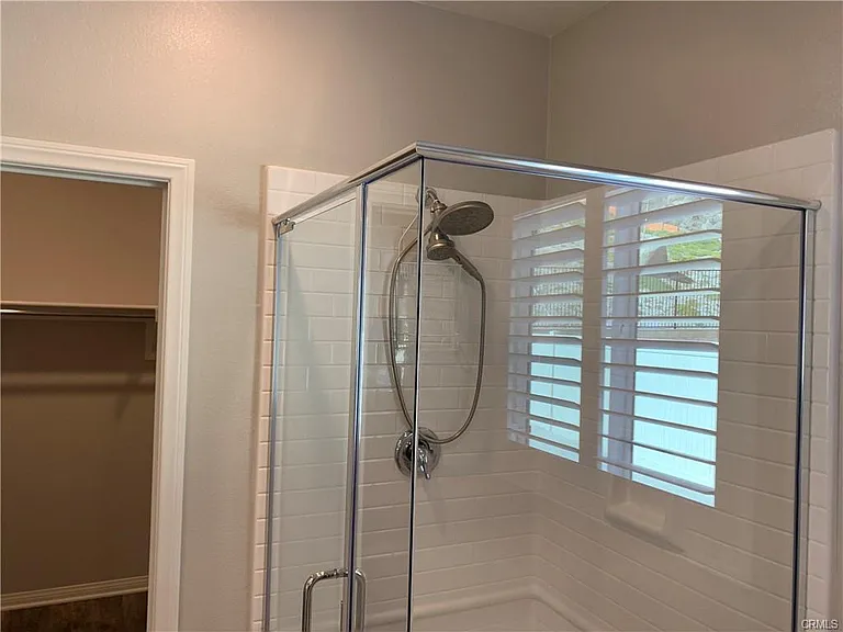 27450 Tyrrhenian Dr — Photo 19