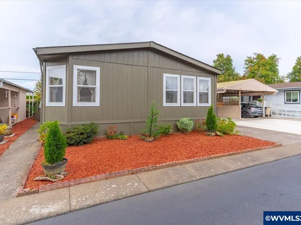 300 SE Lacreole Dr Unit 295, Dallas, OR 97338