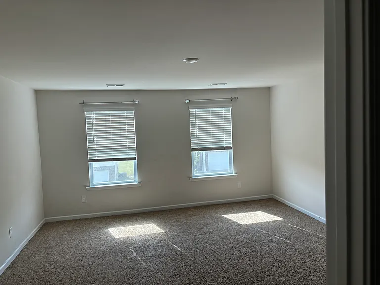 311 Ashwood Way — Photo 10