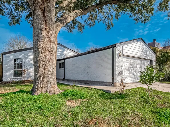 12802 Sunset Dune Dr, Houston, TX 77082