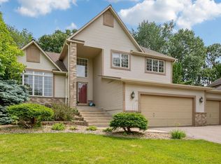13526 Daisy Ct, Rosemount, MN 55068