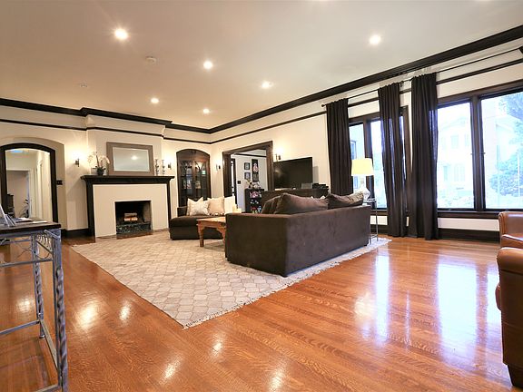 2nd image of 6001 Bright Ave