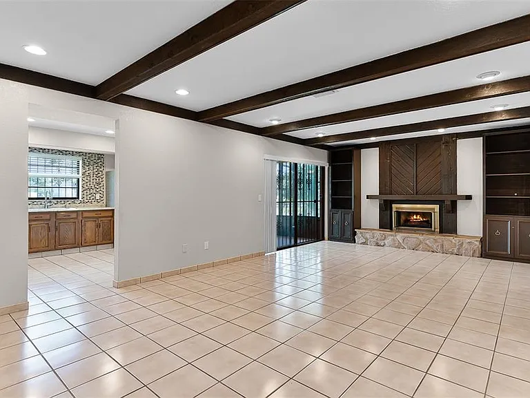 8208 La Serena Dr — Photo 3