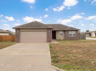 4364 W Nicholas St, Springfield, MO 65802