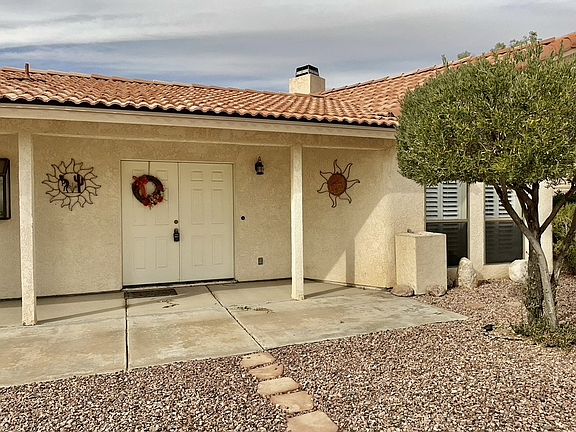 2nd image of 3375 Sharon Ln