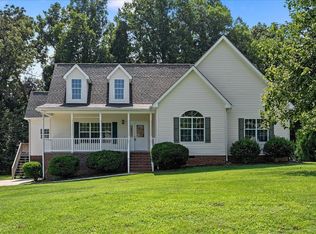 40 Meadow Ln, Franklinton, NC 27525