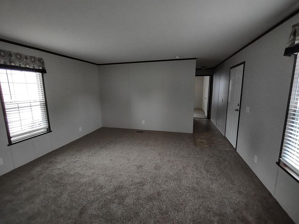 2nd image of 30227 Clarinette Ct #318