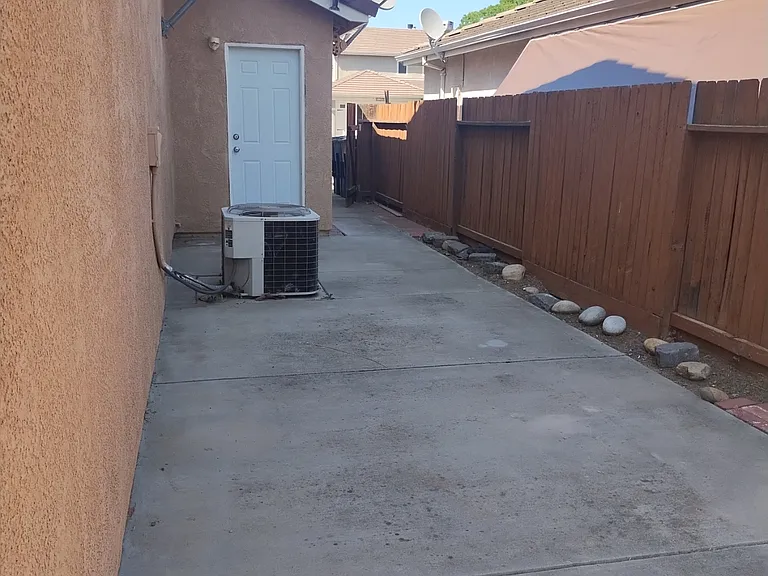 Side access