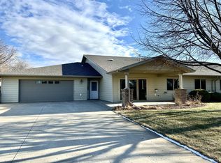 224 N Pierce Ave, Pierre, SD 57501