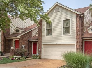 5533 Pierre Ct, Saint Louis, MO 63128