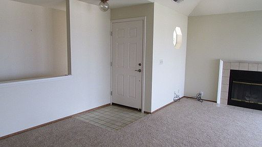 4th image of 460 Pointe Pacific