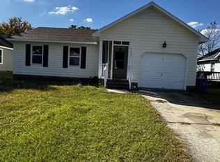 1574 Hazelcrest Dr, Fayetteville, NC 28304
