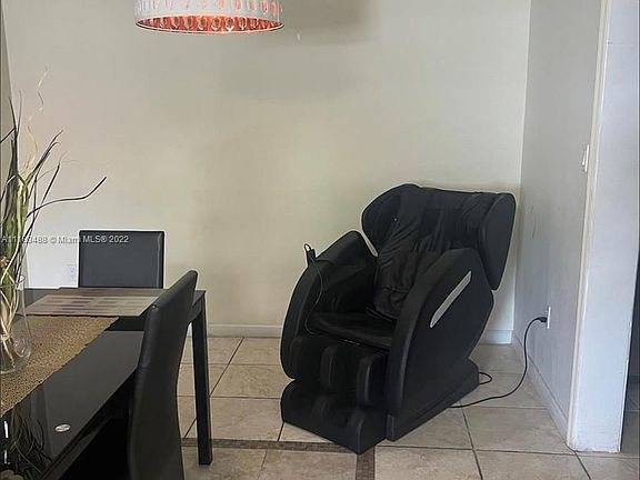3rd image of 344 NW 102nd St #1