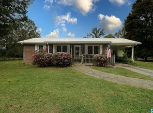 915 Edgewood Dr, Oxford, AL 36203
