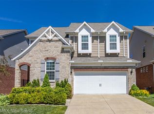 49560 Harrier Pl, Novi, MI 48374