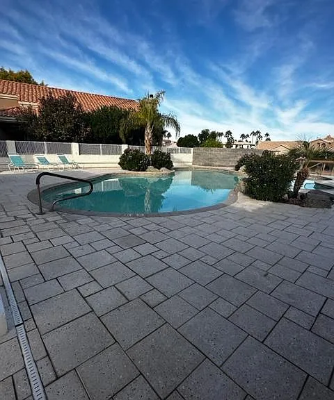1410 W Crystal Spring Dr — Photo 20