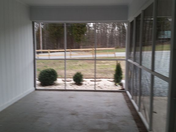 screened in patio