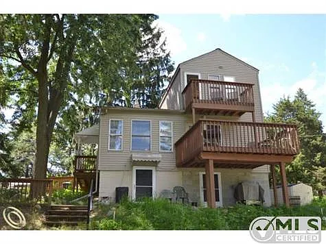 2720 Steeple Hill Rd photo 1