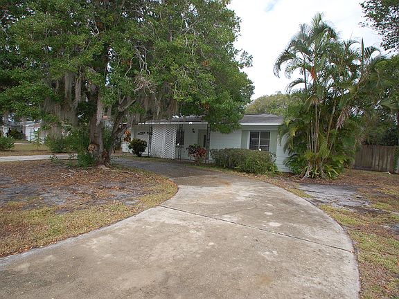 5th image of 2001 64th Ave S