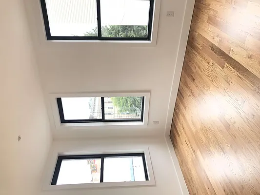 Rented by Reyes & Elsamad Real Estate Group | media 4