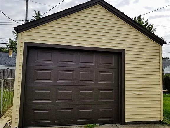 3rd image of 246 Westfall Dr