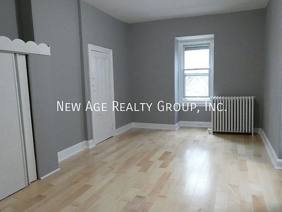 3rd image of 3620 Baring St Floor 3