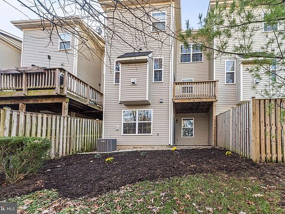 2nd image of 1004 Stegman Pl