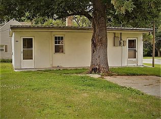 100 S Putnam St, Bunker Hill, IL 62014
