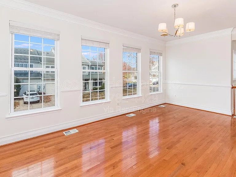 9875 Dochart Sound Ln — Photo 3