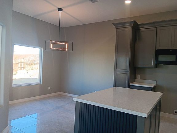 5th image of 5136 Plasencia Ln