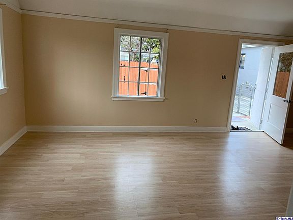 4th image of 410 N Adams St #A