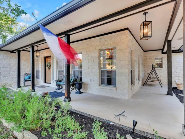 206 S Cowal Dr, Spicewood, TX 78669