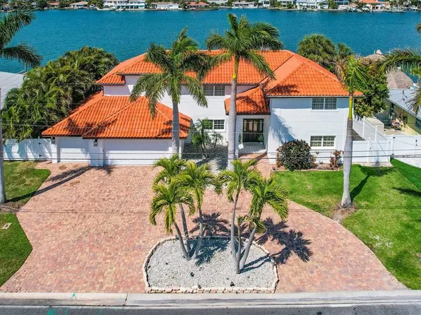 423 55th Ave, Saint Pete Beach, FL 33706