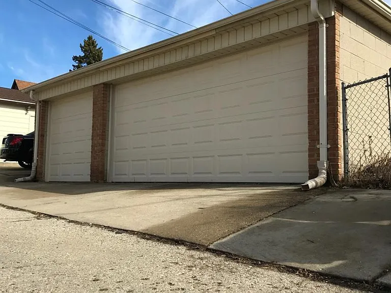 2987 S Clement Ave #LOWER — Photo 13