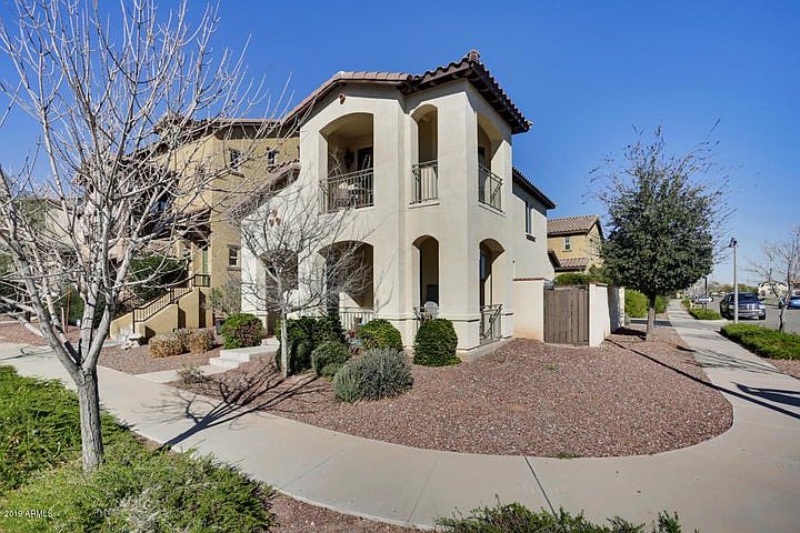 1st image of 2867 N Claire Dr