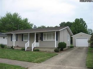 440 Lemae St, Newton Falls, OH 44444